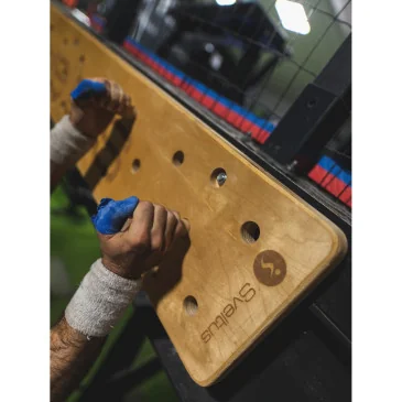 Peg board de Sveltus pas cher - Nutriwellness